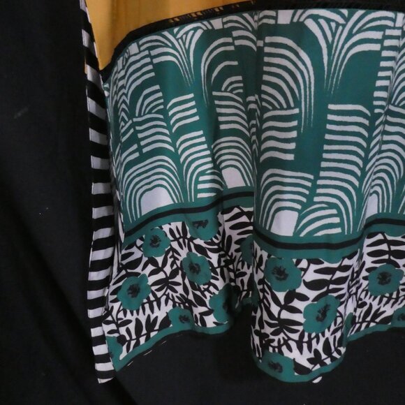 LULUSAR | xl - extra large | Vibrant Yellow and Green Patterned Kaftan - Picture 8 of 16